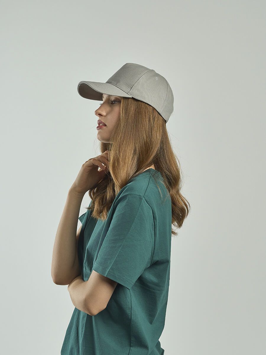 CAPPELLO VISIERA CURVA 5 PANNELLI