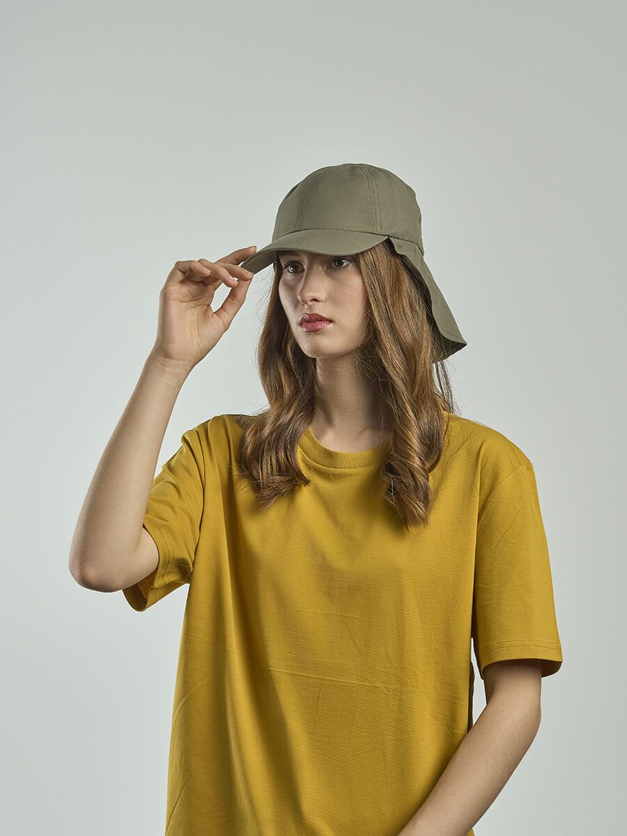 CAPPELLO VISIERA CURVA 6 PANNELLI