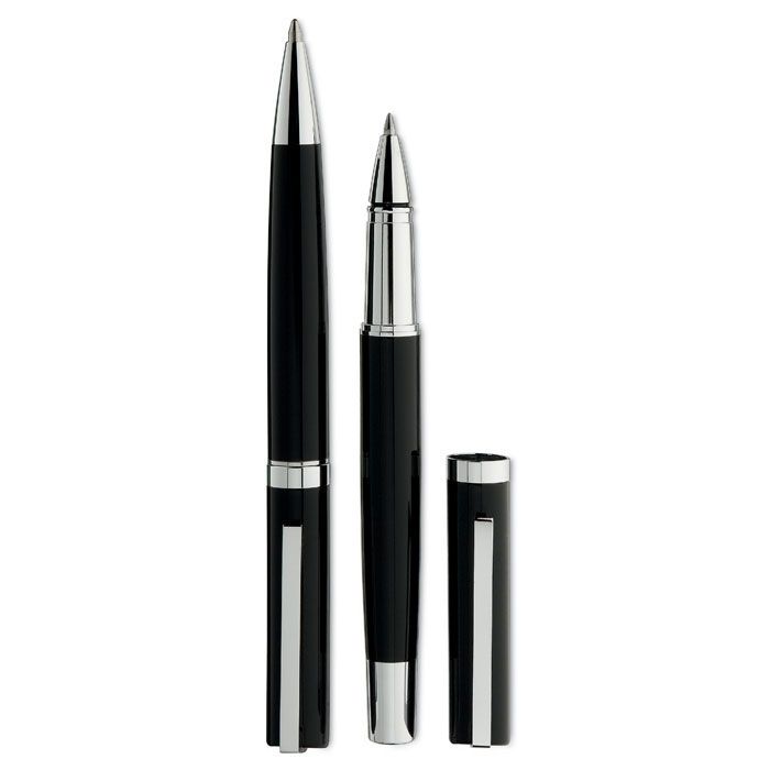 CECIL. Set penne