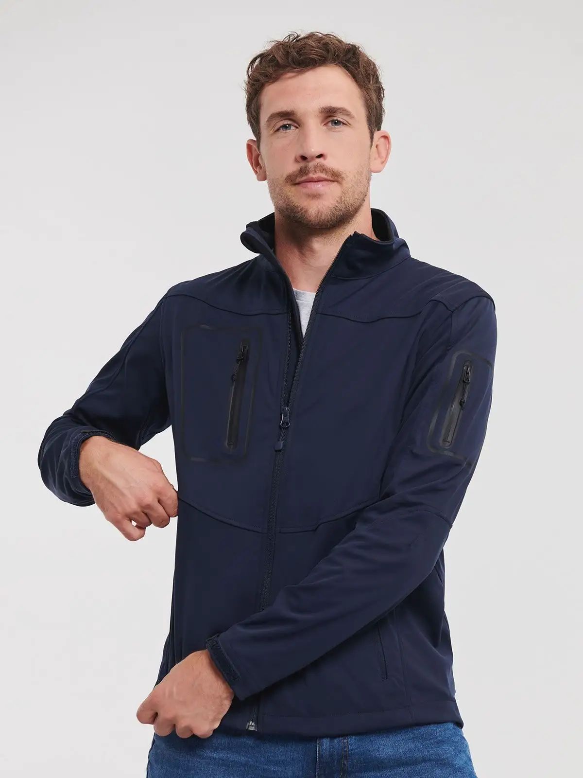 Giacca da uomo in softshell a triplo strato e morbida al tatto - Russell Europe - JE520M
