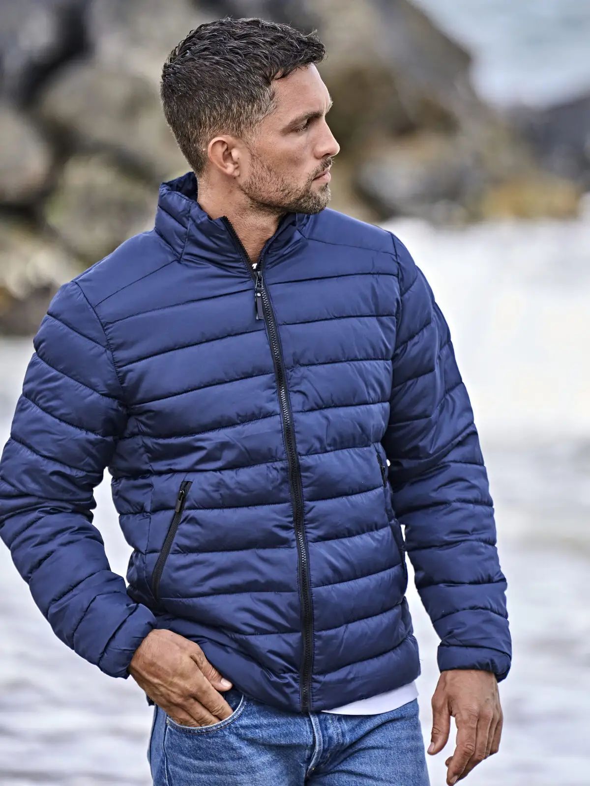 Giacca leggera in poliestere riciclato con imbottitura Dupont - Tee Jays - TJ9644