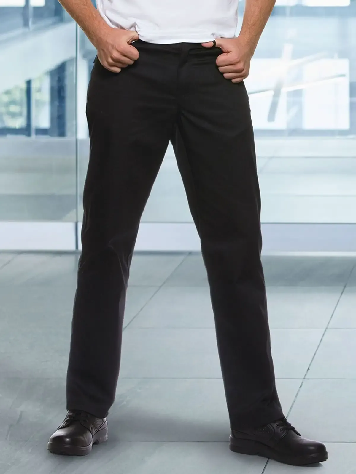 Pantaloni da uomo in twill dal tessuto rifinito - Karlowsky - KHM2