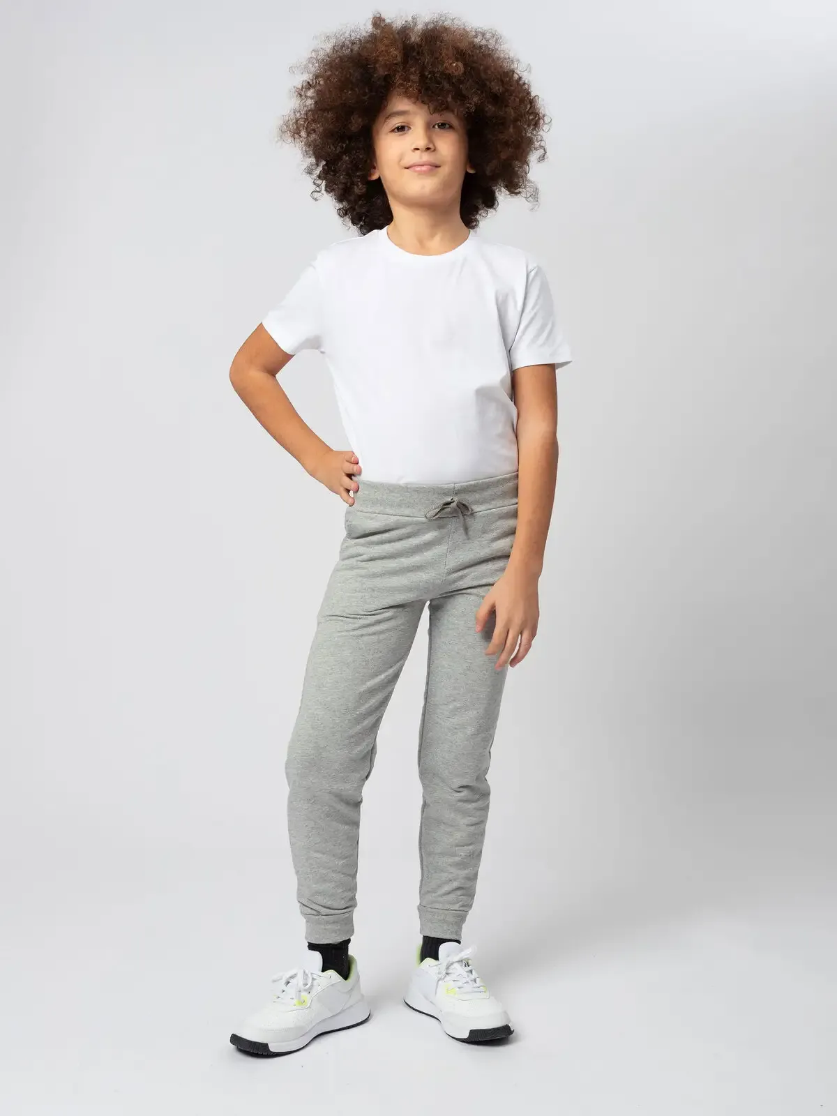 Pantaloni da bambino con polsini alle caviglie non felpati internamente - Colore Italiano - MI902