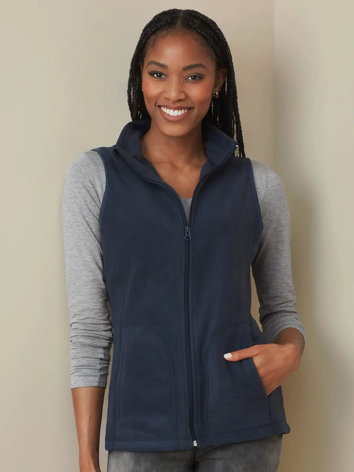 Pile smanicato con zip intera tono su tono e due tasche frontali - Stedman - ST5110