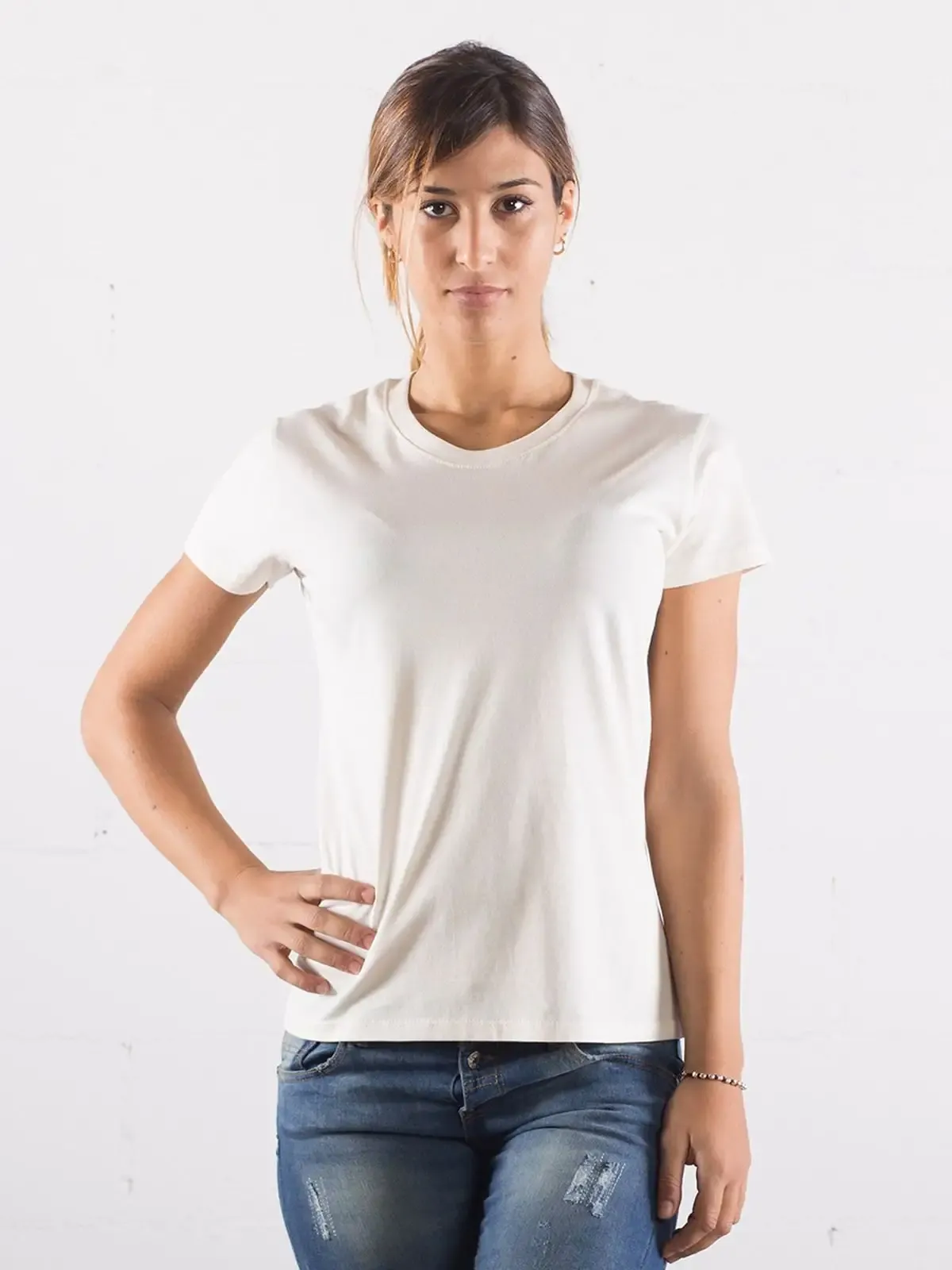 T-shirt da donna con girocollo e vestibilà moderna - Starworld - SWGL2