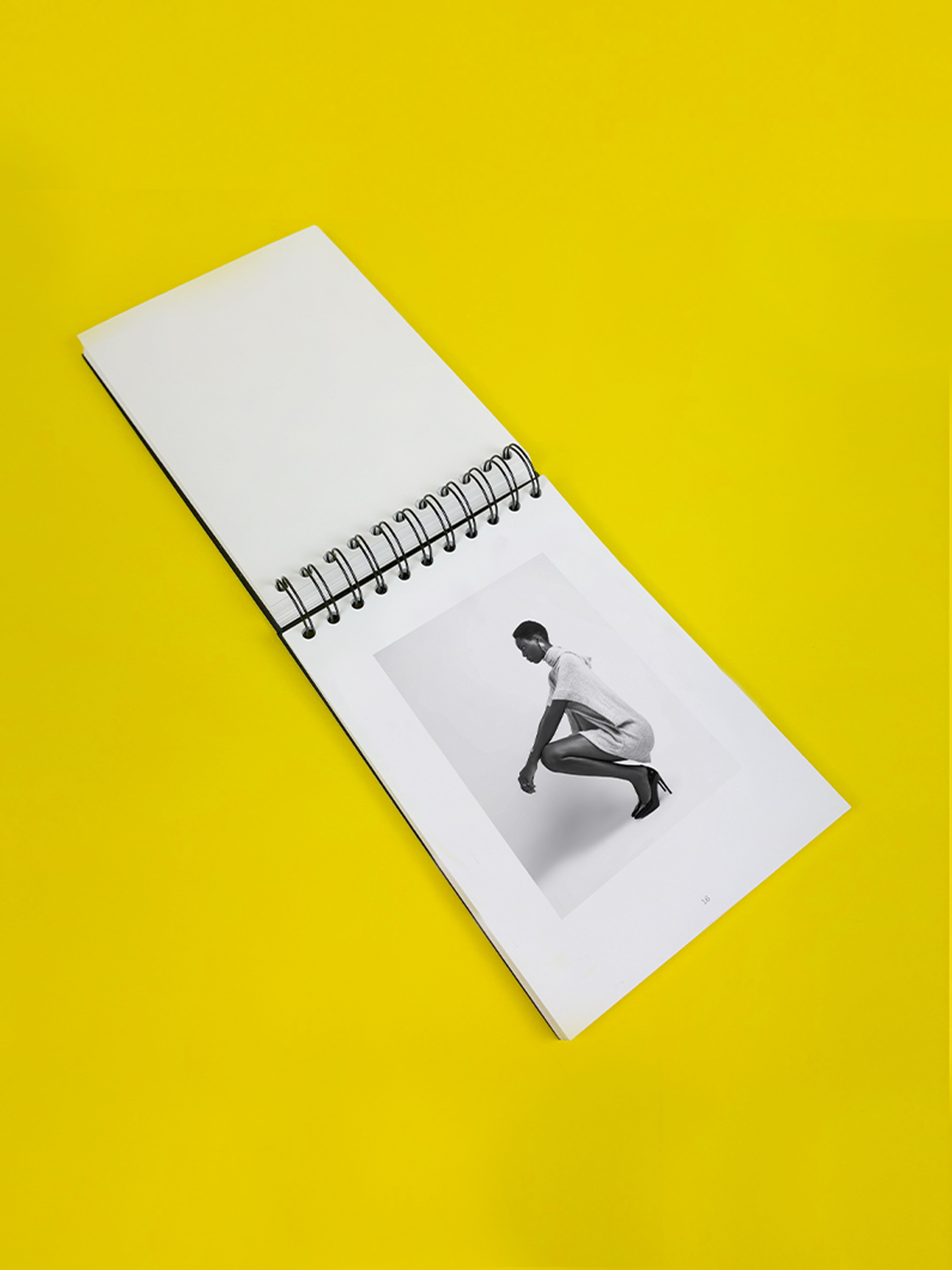 Lookbook con spirale metallica e tutte le copertine