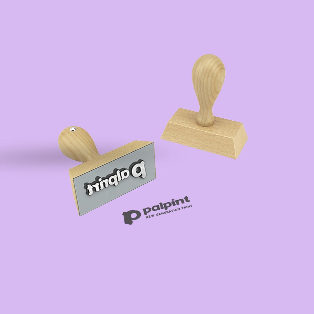 Timbri in legno con testo personalizzato