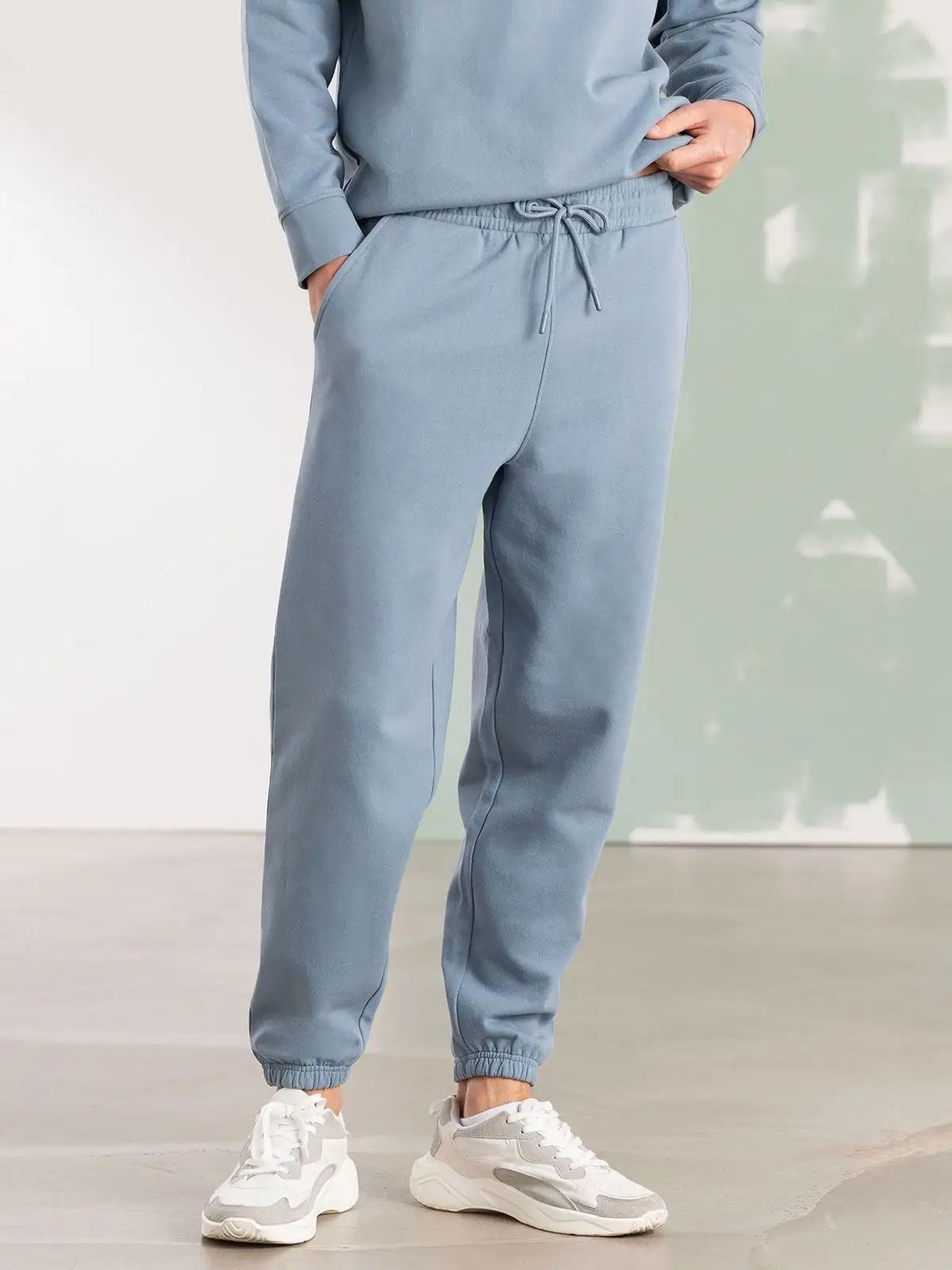 Unisex Sustainable Fashion Cuffed Joggers - Skinnifit