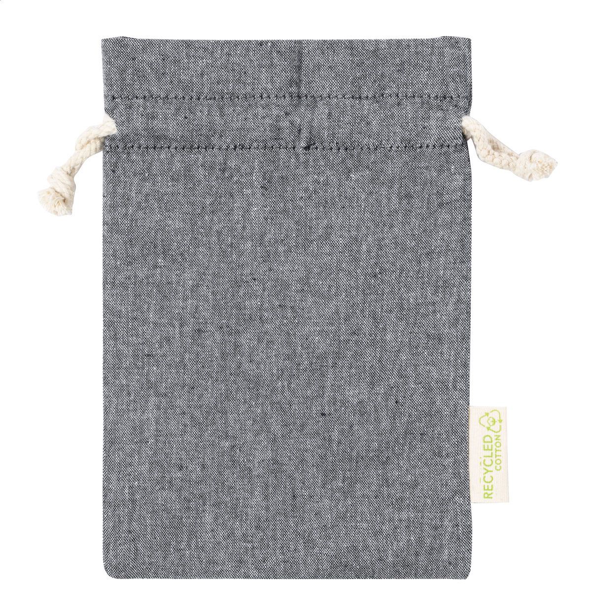 Restry M. Sacca alimenti