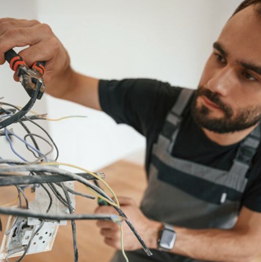 Abbigliamento elettricista