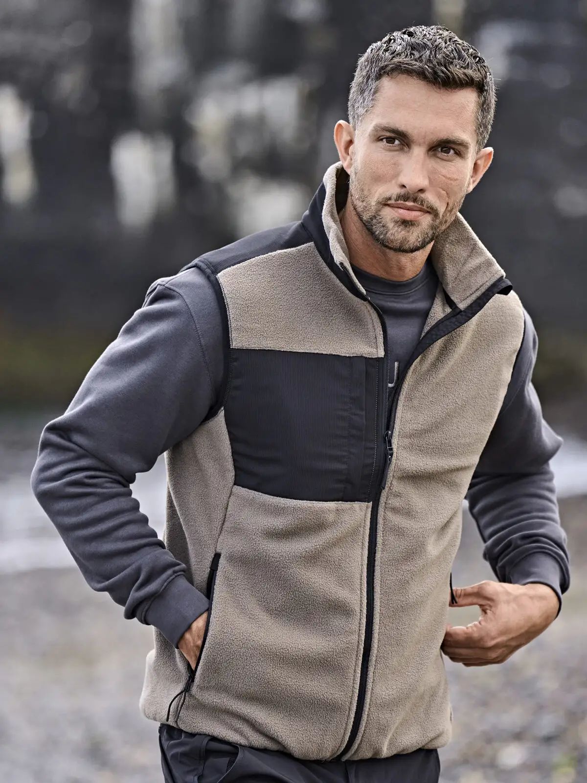Mountain Fleece Bodywarmer - Tee Jays