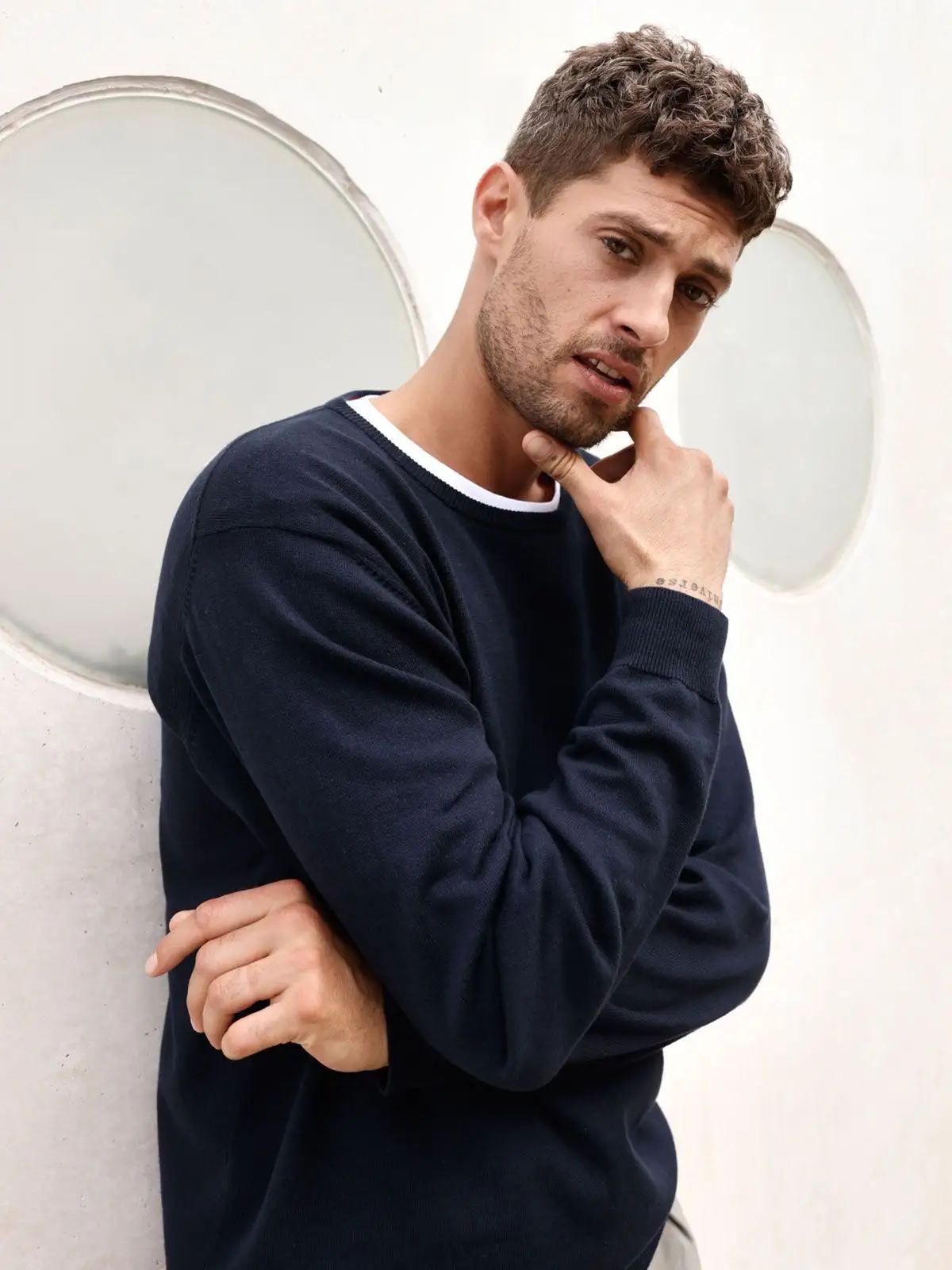 Mens' Round-Neck Pullover - Daiber