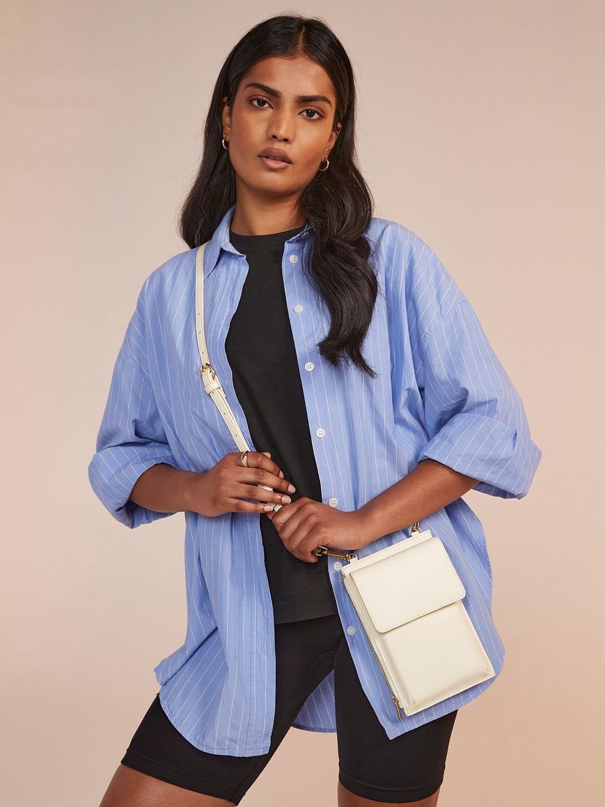 Boutique Cross Body Phone Pouch - Bag Base