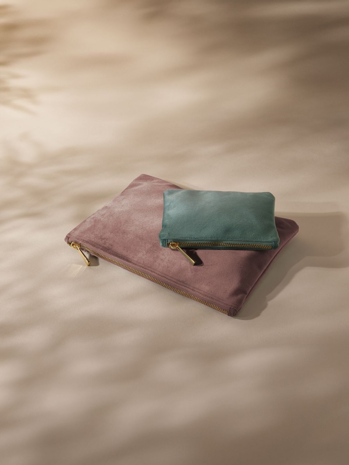 Velvet Accessory Pouch - Bag Base