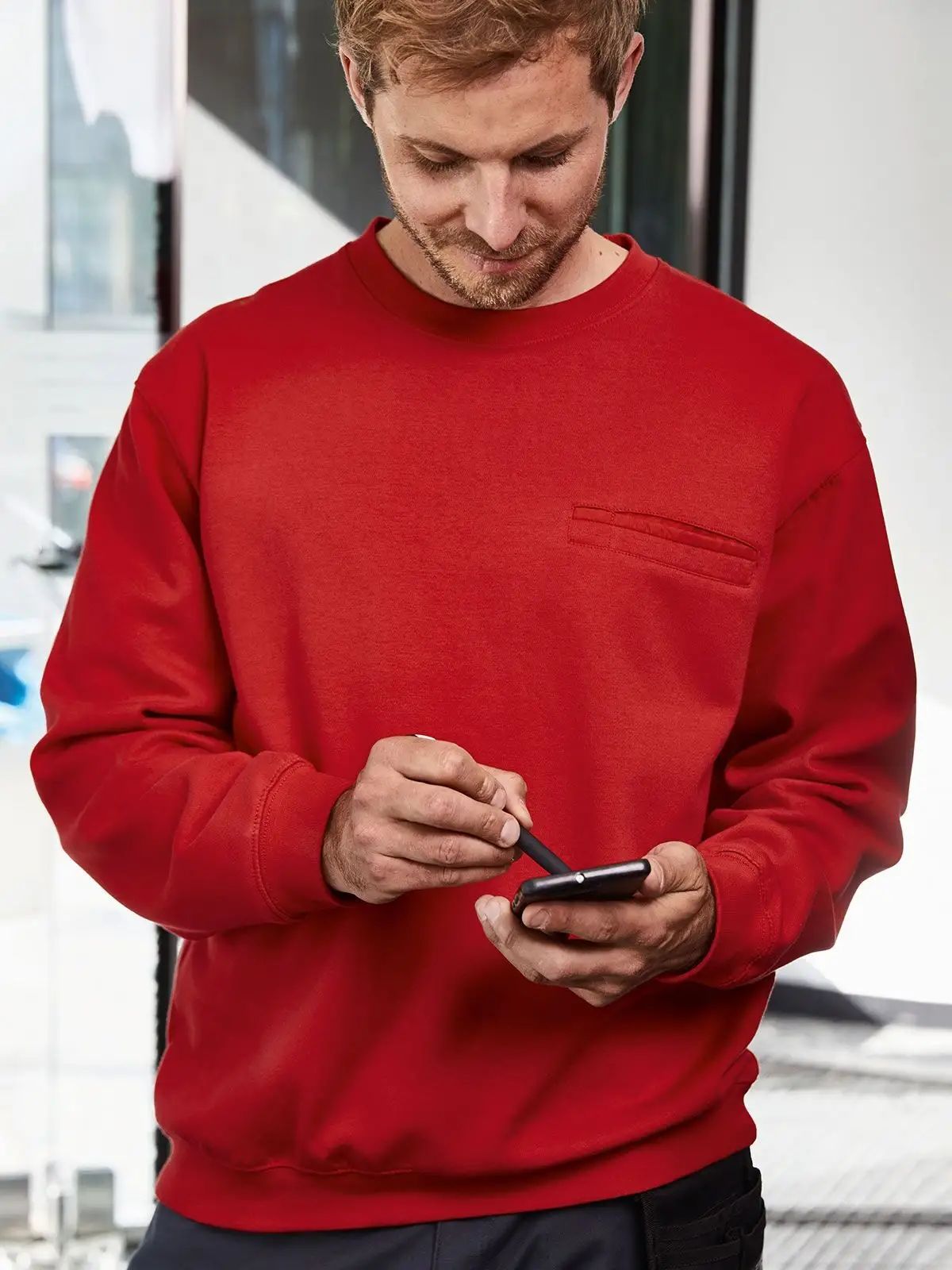 Men's Round Sweat Pocket - James & Nicholson