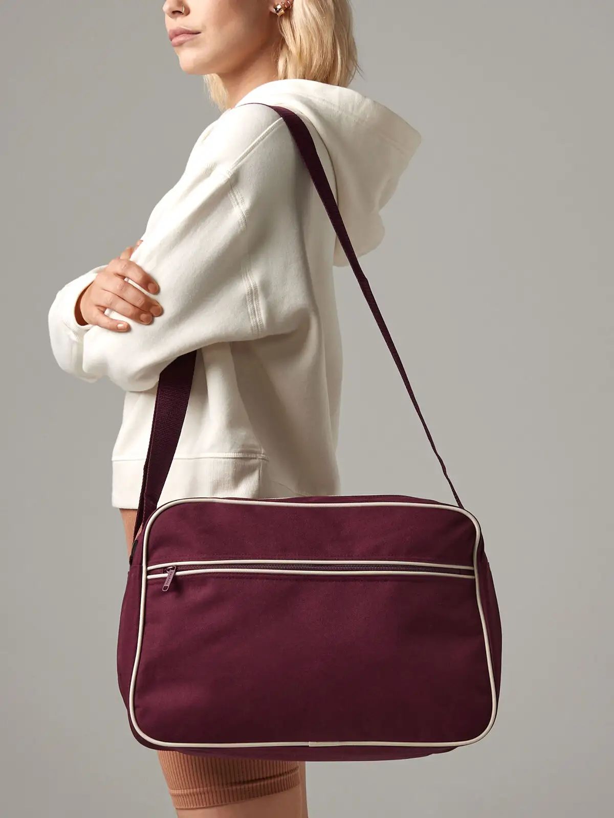 Retro Shoulder Bag - Bag Base
