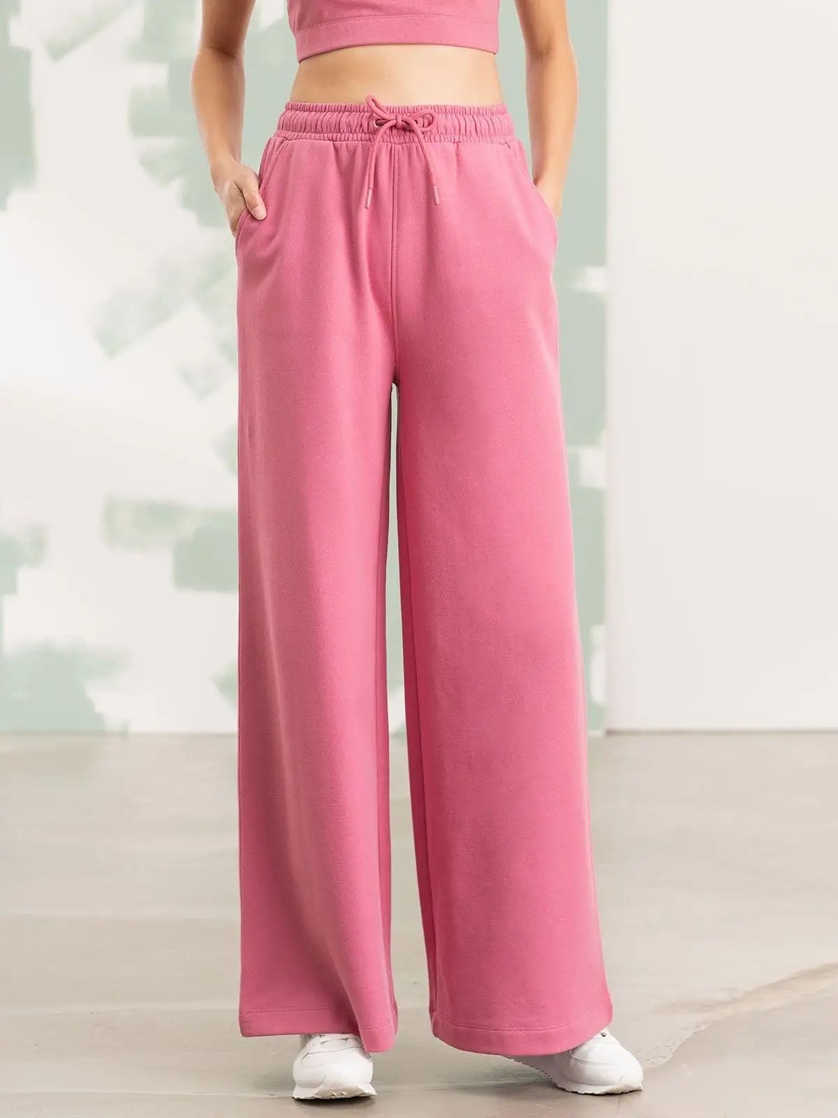 Women's Sustainable Fashion Wide Leg Joggers - Skinnifit