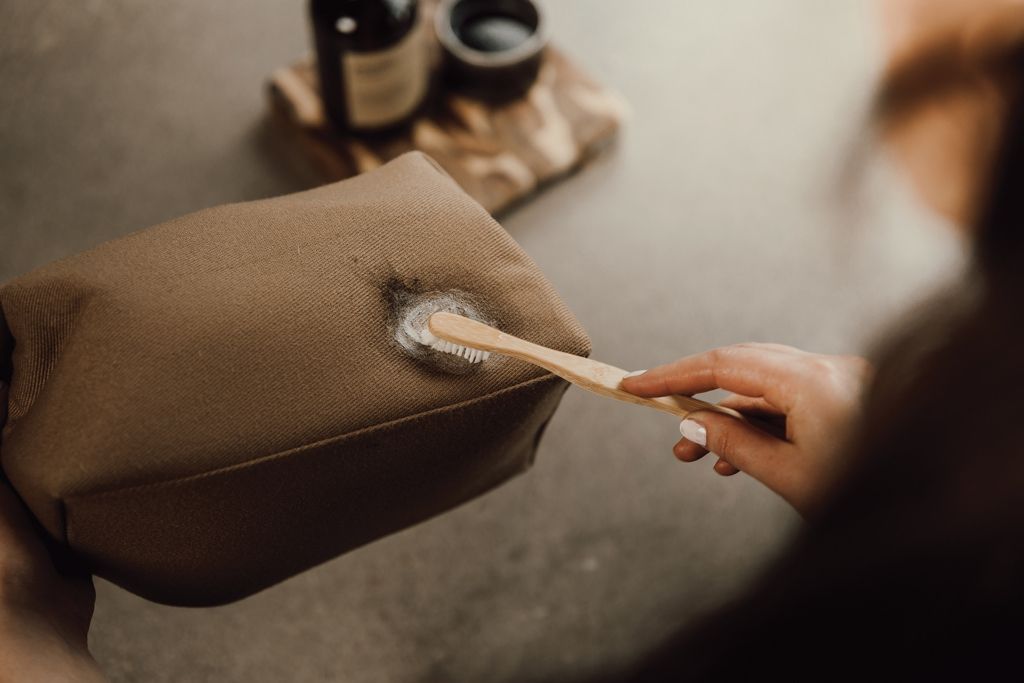 Beauty case VINGA Sloane in RPET RCS