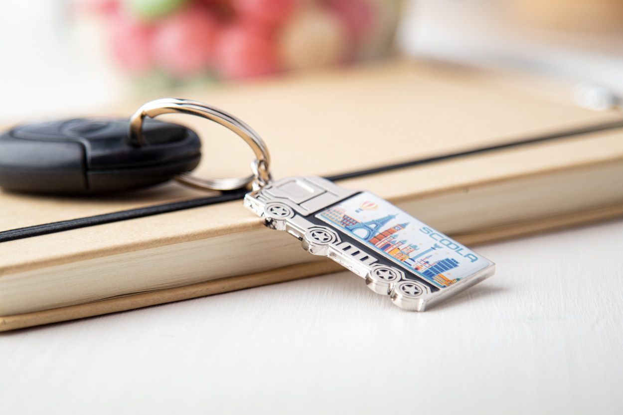 Basset. portachiavi camion