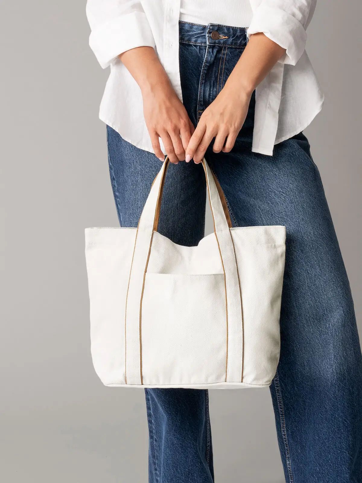 Courtside Medium Tote - Westford Mill - W950